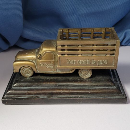 Badcock Furniture Store Your Credit is Good 19042004 100 years