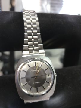 1972 Girard Perregaux 9515 KA Stainless Steel Quartz Watch