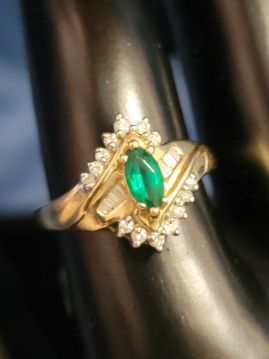 Art Deco Emerald and Diamond 14k Gold Ring Size 10  #076