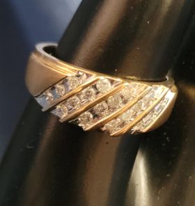 14k Gold Ring Rows of Diamonds Mens Womens Size 10.75  #075