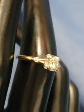 Dainty Engagement Diamond 14k White Gold Ring Size 7.5  #015