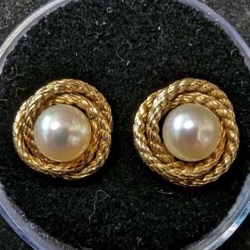 14K Gold Pearl Stud Earrings Classic Rope 2.88g