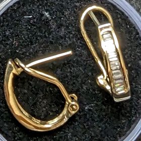 10K Gold Diamond Hoop Stud Earrings 2.27g