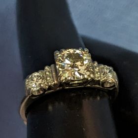 2 Carat Diamond Gold Ring Size 7 Small Chip