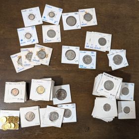 Ecuador and El Salvador Lot of 90 Coins