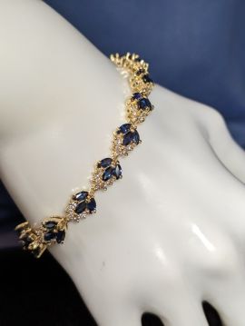 14K Gold Plum Sapphire and Diamond Bracelet 7 Inch
