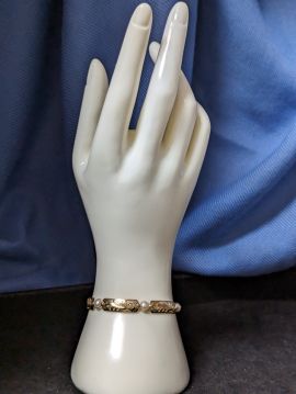 14k Gold Bracelet with Pearls 16.5 inches 